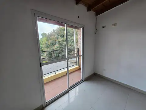 Departamento en Alquiler en Loma Hermosa, $ 650.000