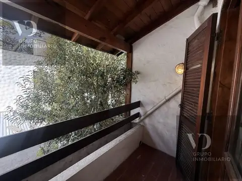 Depto Tipo Casa en Venta 35 años