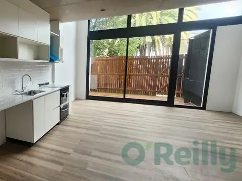 Loft moderno en Tigre Centro con deck, parrilla y cochera