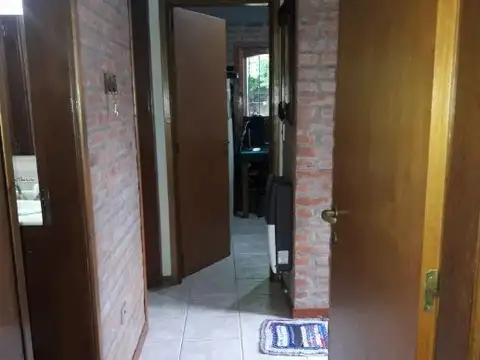 VENTA - CHALET PARA DOS FAMILIAS EN SOLO UNA PLANTA 3 AMBIENTES - HAEDO NORTE