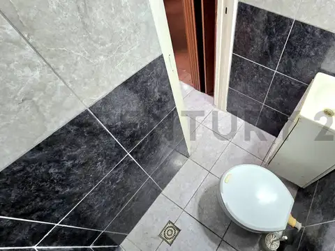 VENTA  CASA DUPLEX 4 AMB MONTE CASTRO