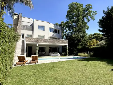 Casa en Venta de 5 dormitorios
