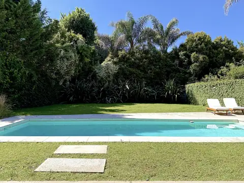 Casa en Venta en Acassuso, USD 1.530.000