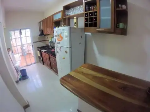 Departamento 4 ambientes con 2 baños