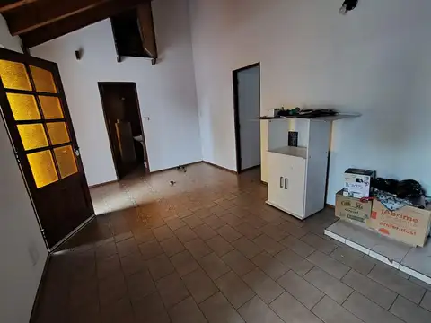 Depto Tipo Casa en Alquiler de 2 dormitorios