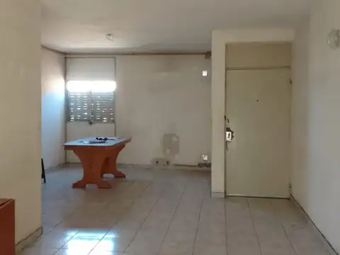 Amplio departamento, 3 dormitorios