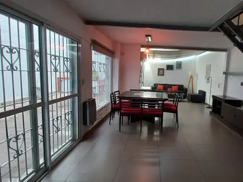DEPARTAMENTO  PLANTA BAJA  CON PATIO