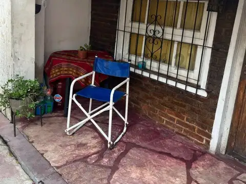Oficina 5 ambientes con 1 baño