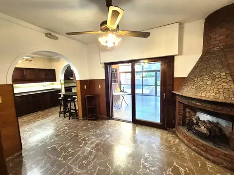 CASA 5 DORMIT-GARAG 2 autos-PATIO-PILETA QUINCHO!
