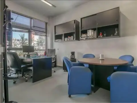 Oficina en Venta con 1 cochera