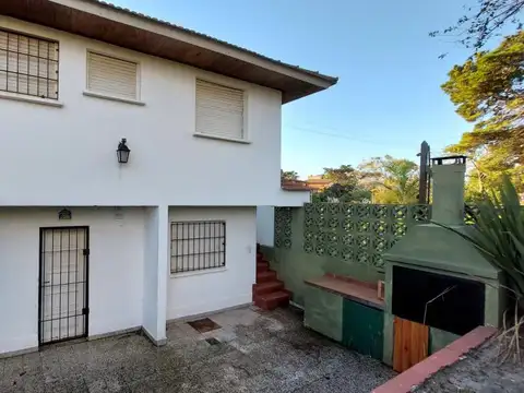Depto Tipo Casa en Venta de 5 dormitorios