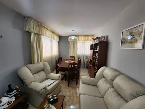 Casa en Venta calle Colón, Maipú, APTA CRÉDITO HIPOTECARIO