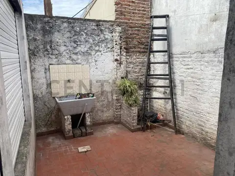 Pereyra Lucena 1600, Piso 0