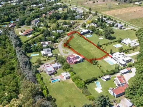 Terreno en Venta de 3200,0 m2