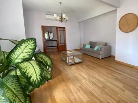 Casa en Venta en Pilar del Este - Santa Guadalupe, USD 330.000