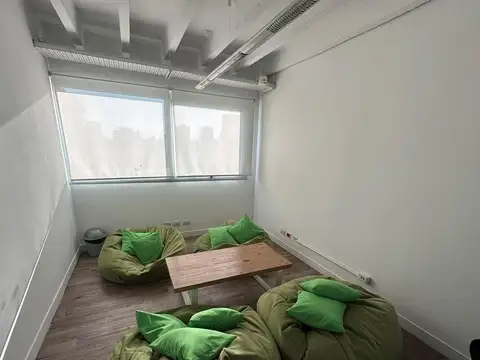 Luminoso piso de Oficinas en Venta en Capital Federal
