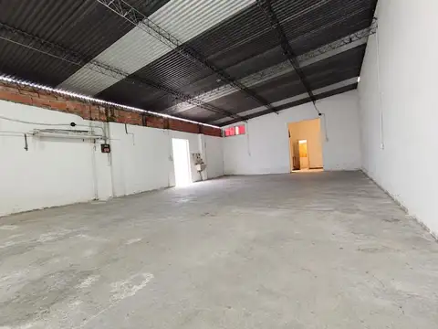 Alquiler Depósito galpon 330m2 - Excelente ubicación