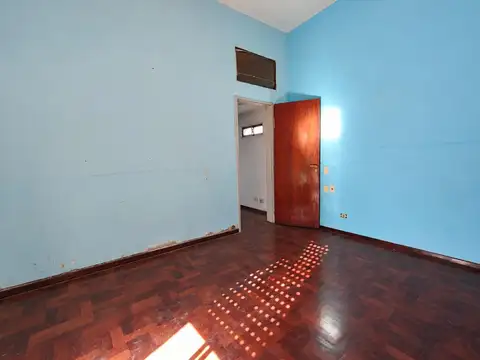 Alquiler Depósito galpon 330m2 - Excelente ubicación