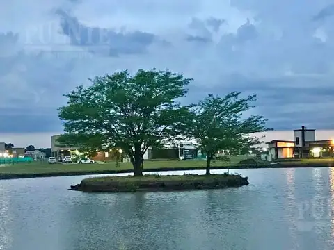 La Alameda con Fondo al Lago!!