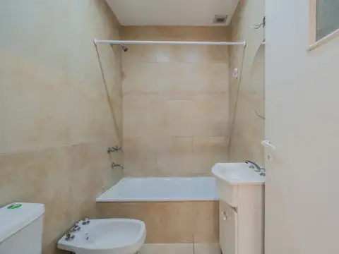 Departamento 3 ambientes con 1 baño
