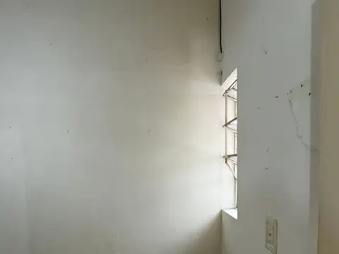 Depto Tipo Casa en Venta 50 años