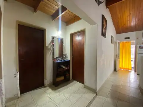 VENTA CASA 3 AMBIENTES CON COCHERA RAFAEL CASTILLO
