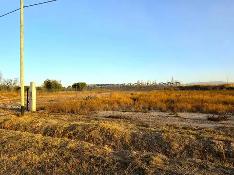 Terreno en Venta en Rama Caída, USD 25.000