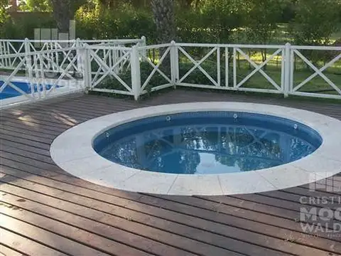 Casa en Venta en Jardines de Escobar, USD 99.000