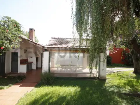 Casa en Venta en Manuel B Gonnet, USD 260.000