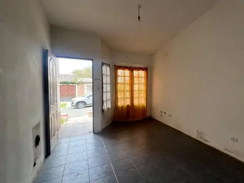 INVERSIONISTAS  Casa en VENTA en B° Quebrada de las Rosas