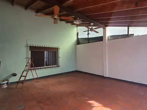Depto Tipo Casa en Venta en Llavallol, USD 58.000