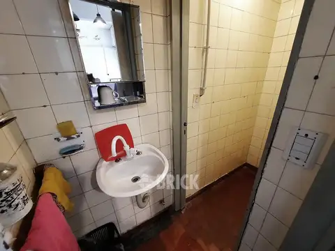 Local en Venta 40 años