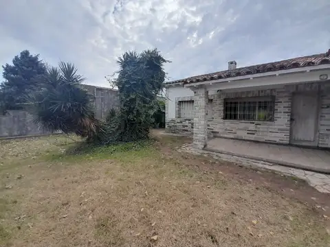 CASA  3 AMBIENTES  EN VENTA CIUDAD EVITA