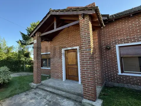 Casa en Venta en Joaquin Gorina, USD 198.000