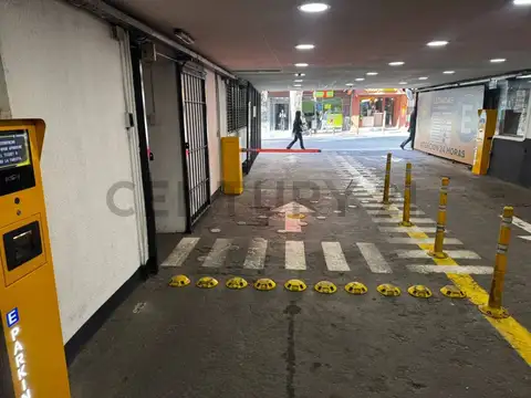 COCHERA EN VENTA EN MICROCENTRO