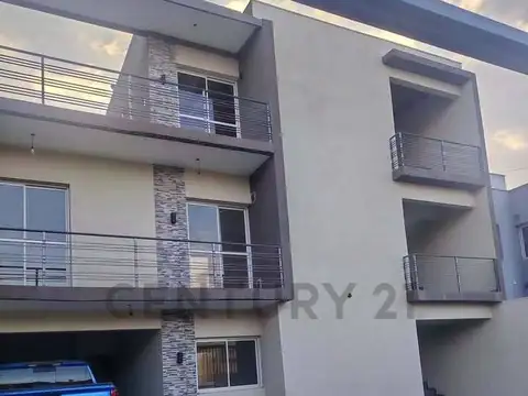 Departamento 4 ambientes con 2 baños