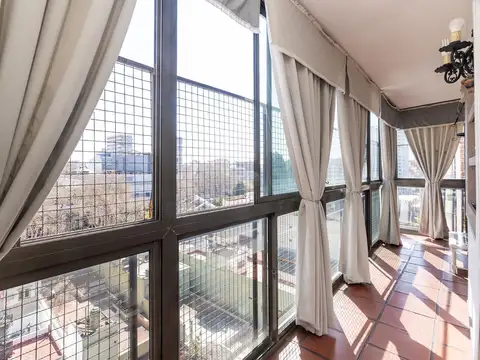 Departamento 6 ambientes con 4 baños