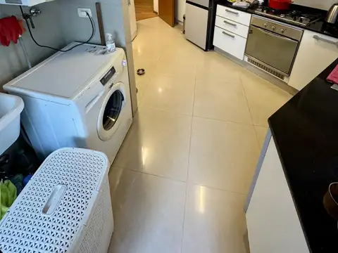 Departamento con cochera en Venta en Belgrano de 3 ambientes