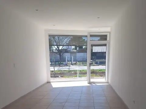Venta Local. A Estrenar Guaymallén.  Financiación