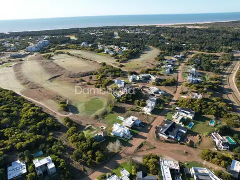 Terreno en Venta en Barrio Golf 1, USD 160.000