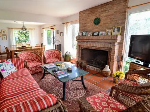 Casa en Venta en Carilo, USD 475.000