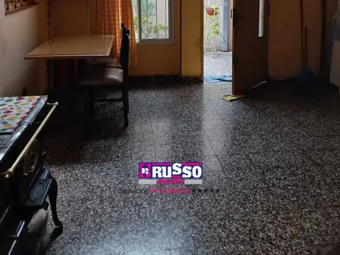 Depto Tipo Casa en Venta de 3 ambientes