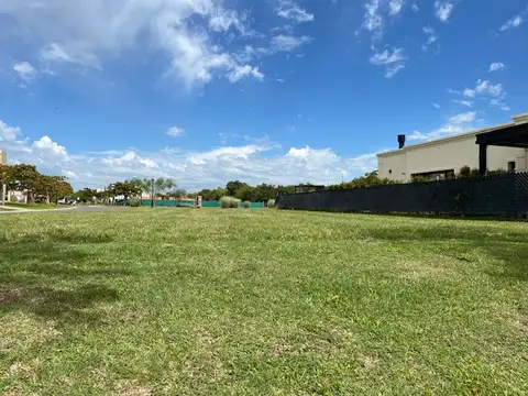 Terreno en Venta 13,47  mts Frente