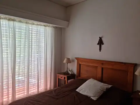 PISO DOS AMB. EN P.H. SUPER CENTRICO- CON TERRAZA