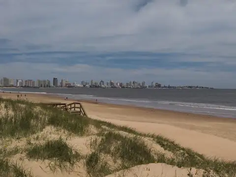 Casa en Venta en Ciudad De La Costa, USD 290.000