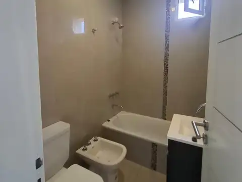 Departamento en Alquiler en San Nicolás de los Arroyos, $ 470.000