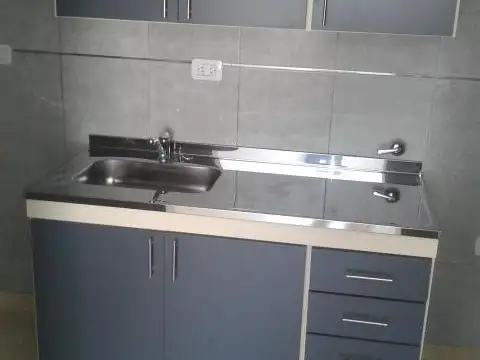 Depto Tipo Casa en Alquiler de 2 dormitorios
