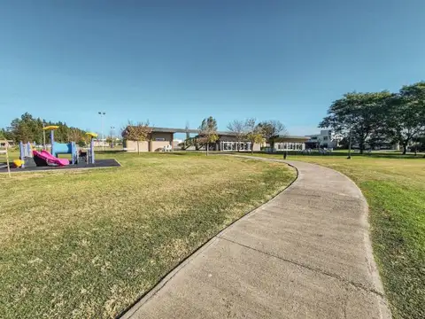 Terreno en Venta en Funes, USD 289.500