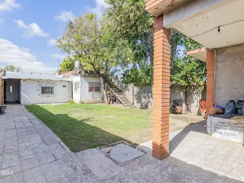 VENTA PH 3 AMBIENTES + DEPARTAMENTO EN BERNAL OESTE