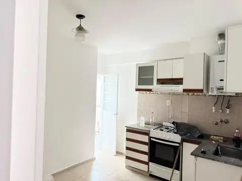 Departamento en Alquiler con 1 cocheras